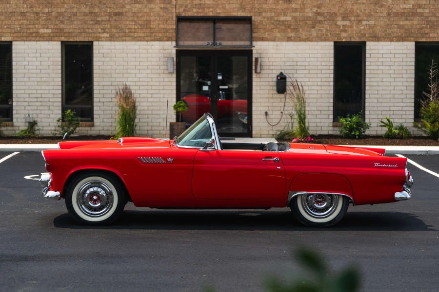 1955 Ford Thunderbird 1st Gen - Image 23 of 31