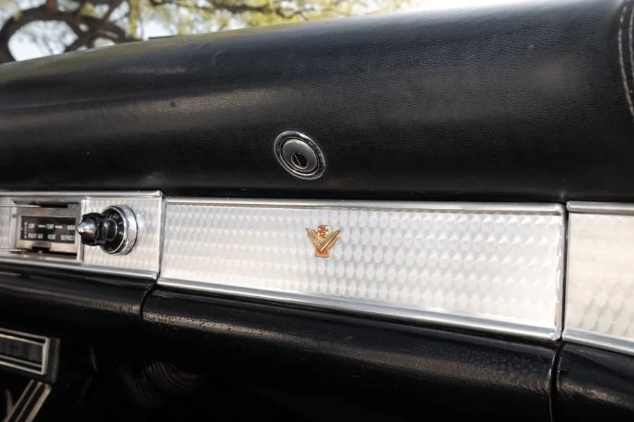 1955 Ford Thunderbird 1st Gen - Image 22 of 31
