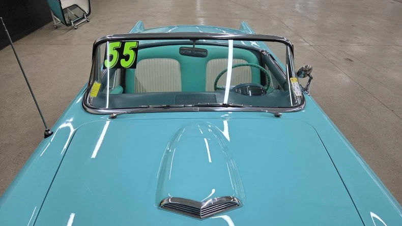 1955 Ford Thunderbird 1st Gen - Image 22 of 31