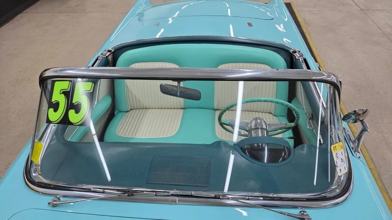 1955 Ford Thunderbird 1st Gen - Image 23 of 31