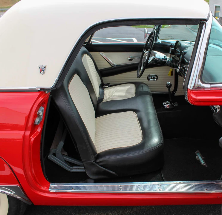 1955 Ford Thunderbird 1st Gen - Image 24 of 31