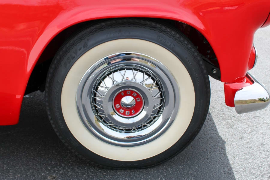 1955 Ford Thunderbird 1st Gen - Image 14 of 31