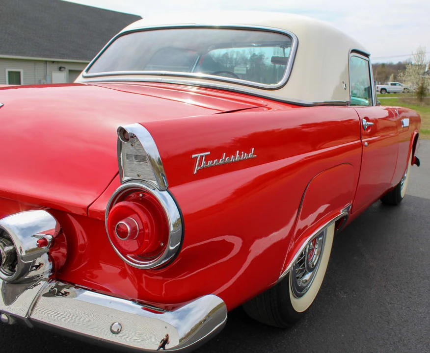 1955 Ford Thunderbird 1st Gen - Image 21 of 31