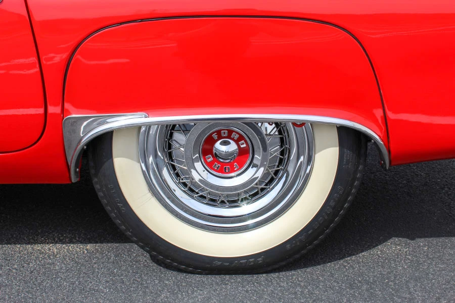 1955 Ford Thunderbird 1st Gen - Image 18 of 31