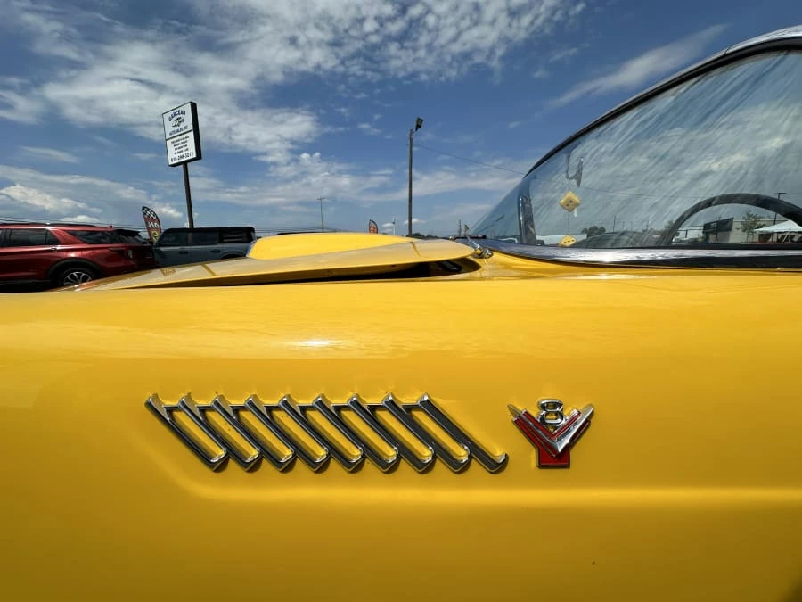 1955 Ford Thunderbird 1st Gen - Image 9 of 25