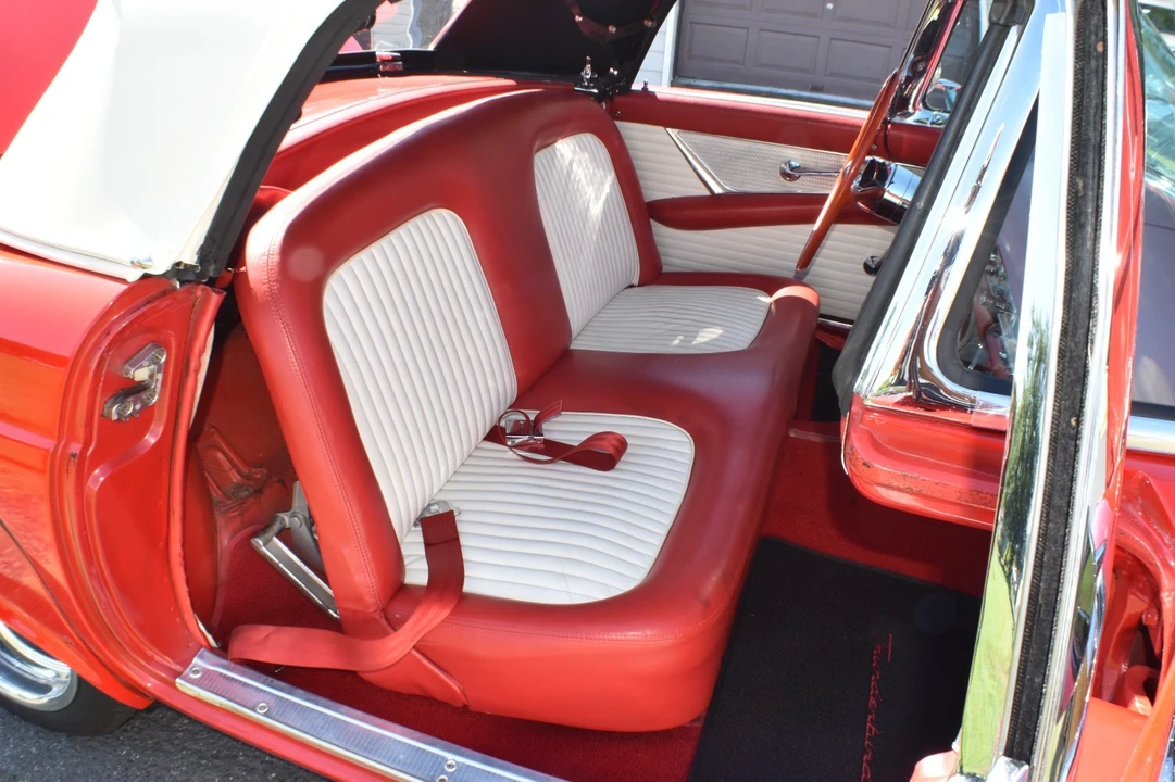 1955 Ford Thunderbird 1st Gen - Image 25 of 31