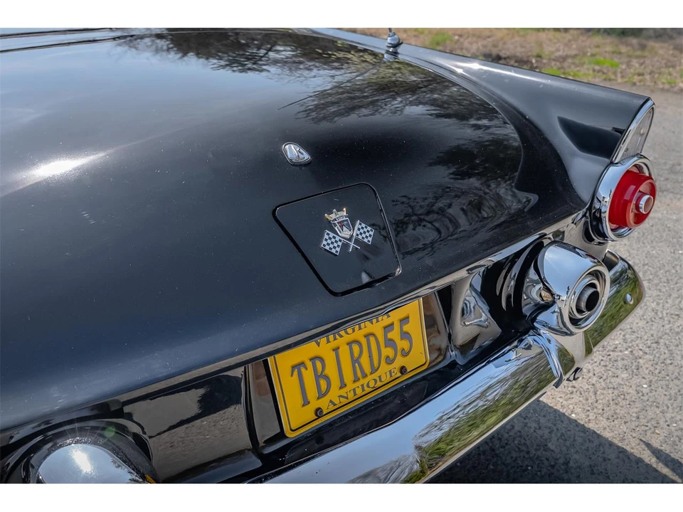 1955 Ford Thunderbird 1st Gen - Image 19 of 31