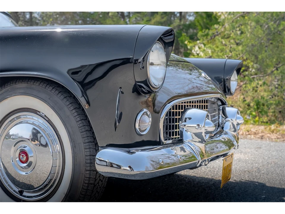 1955 Ford Thunderbird 1st Gen - Image 22 of 31