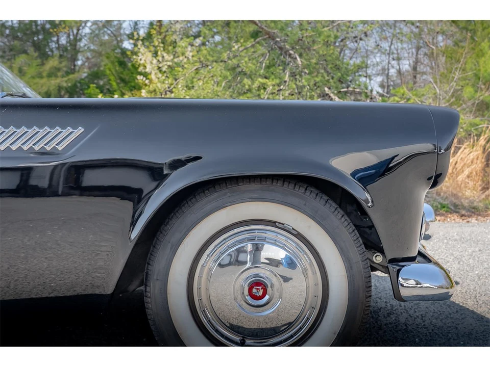 1955 Ford Thunderbird 1st Gen - Image 26 of 31