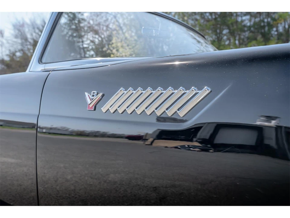 1955 Ford Thunderbird 1st Gen - Image 27 of 31