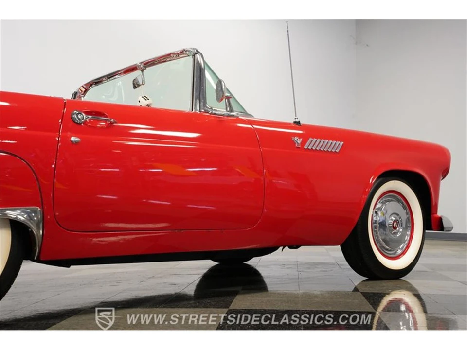1955 Ford Thunderbird 1st Gen - Image 27 of 31