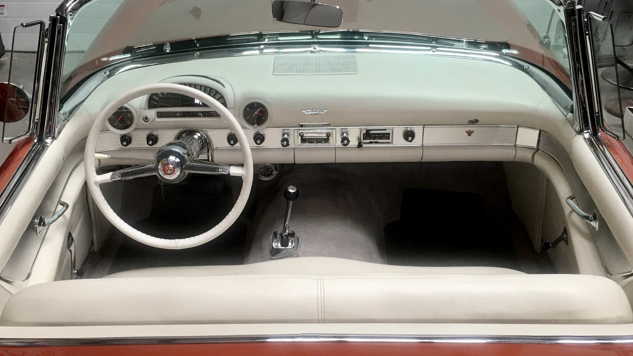 1955 Ford Thunderbird 1st Gen - Image 23 of 31
