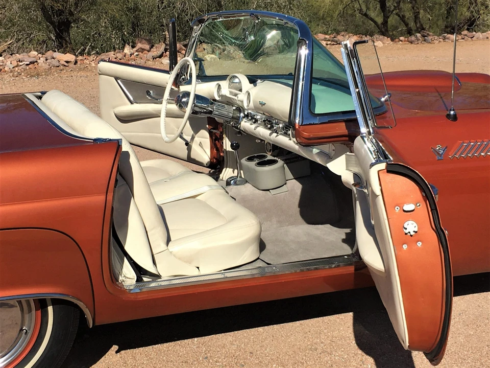 1955 Ford Thunderbird 1st Gen - Image 22 of 31