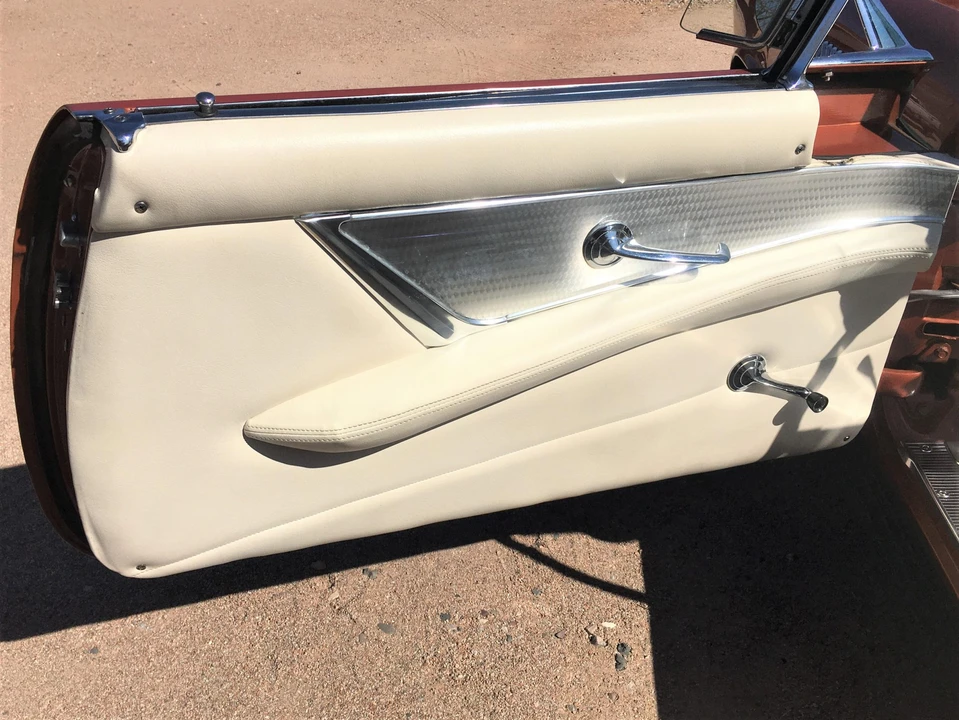 1955 Ford Thunderbird 1st Gen - Image 29 of 31