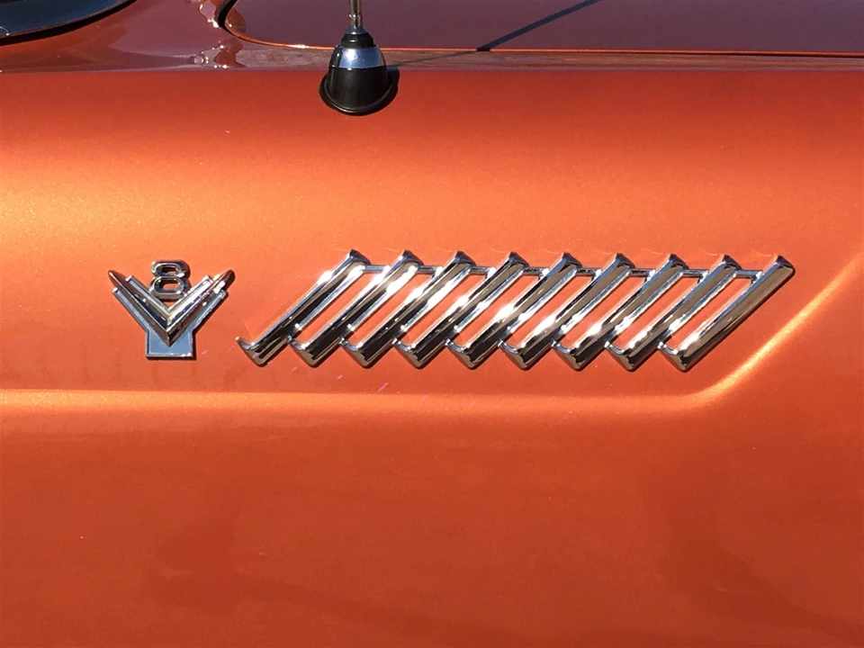 1955 Ford Thunderbird 1st Gen - Image 18 of 31