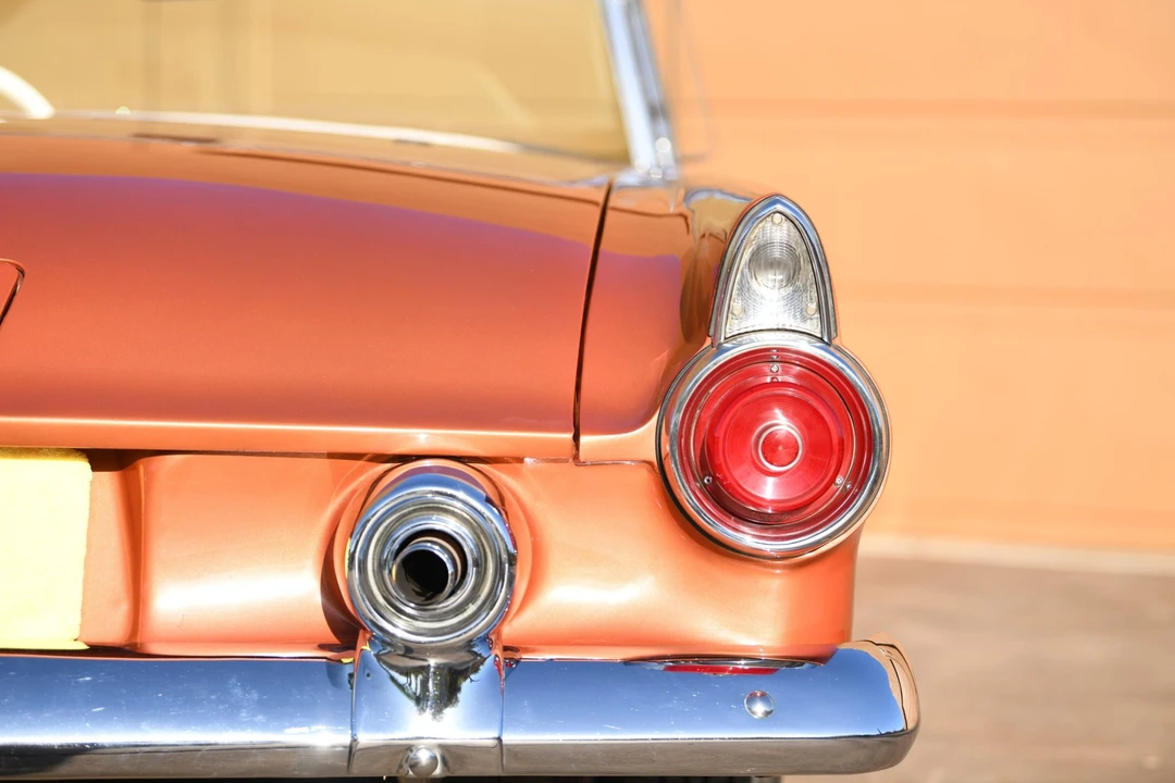 1955 Ford Thunderbird 1st Gen - Image 24 of 31