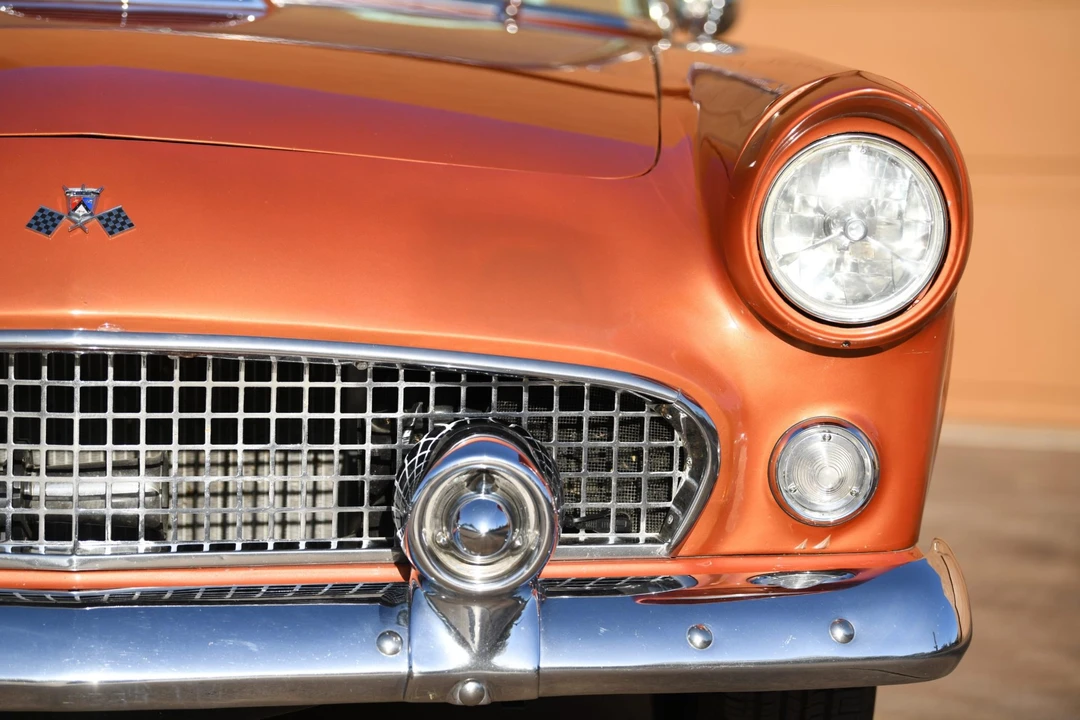 1955 Ford Thunderbird 1st Gen - Image 22 of 31