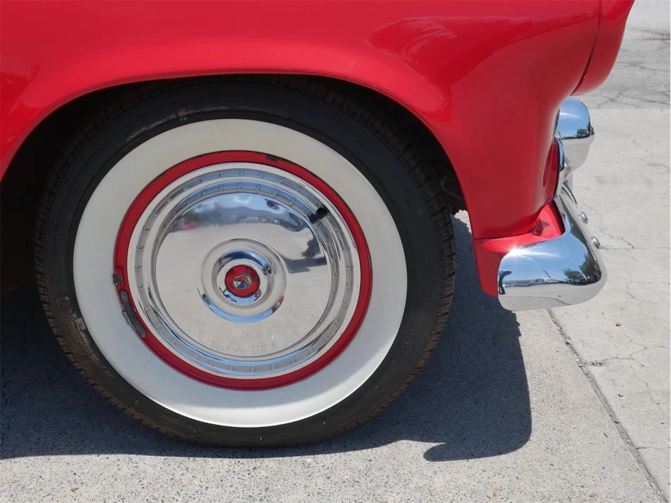 1955 Ford Thunderbird 1st Gen - Image 27 of 31