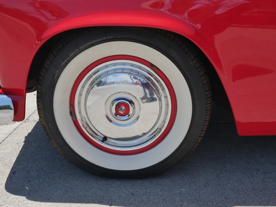 1955 Ford Thunderbird 1st Gen - Image 24 of 31