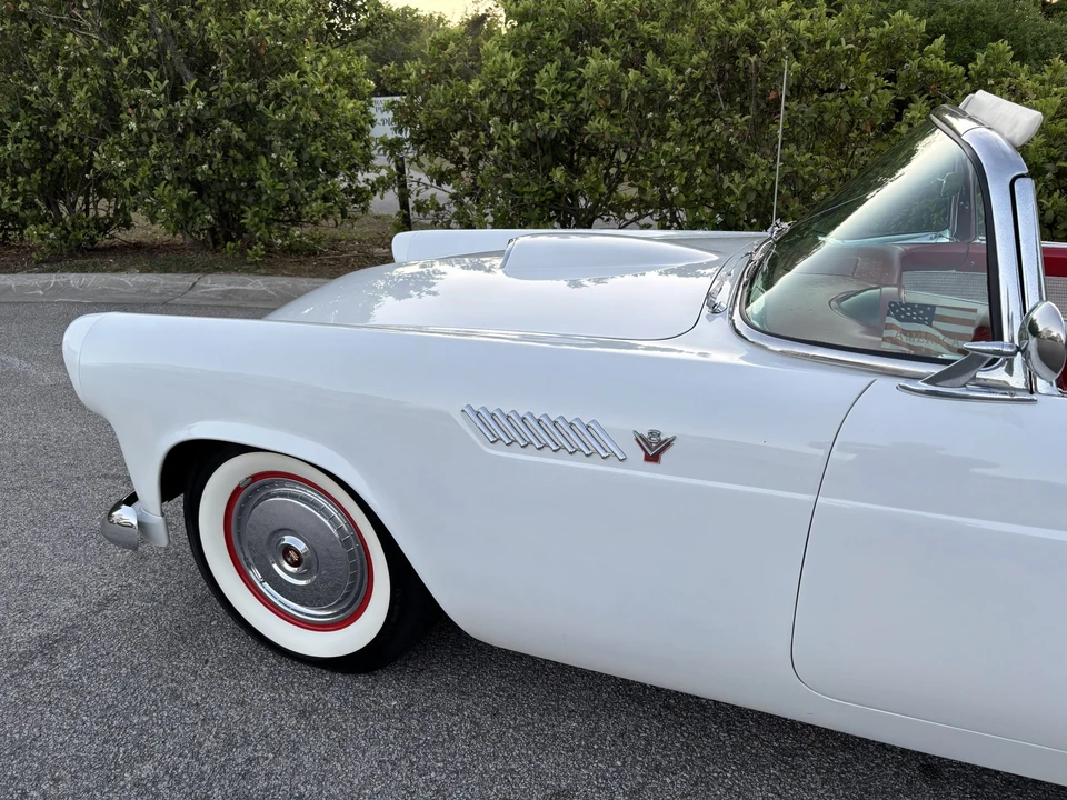 1955 Ford Thunderbird 1st Gen - Image 22 of 31