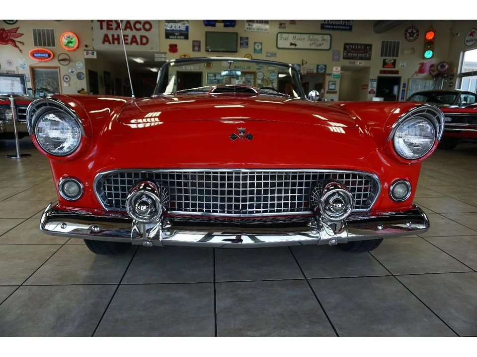 1955 Ford Thunderbird 1st Gen - Image 24 of 31
