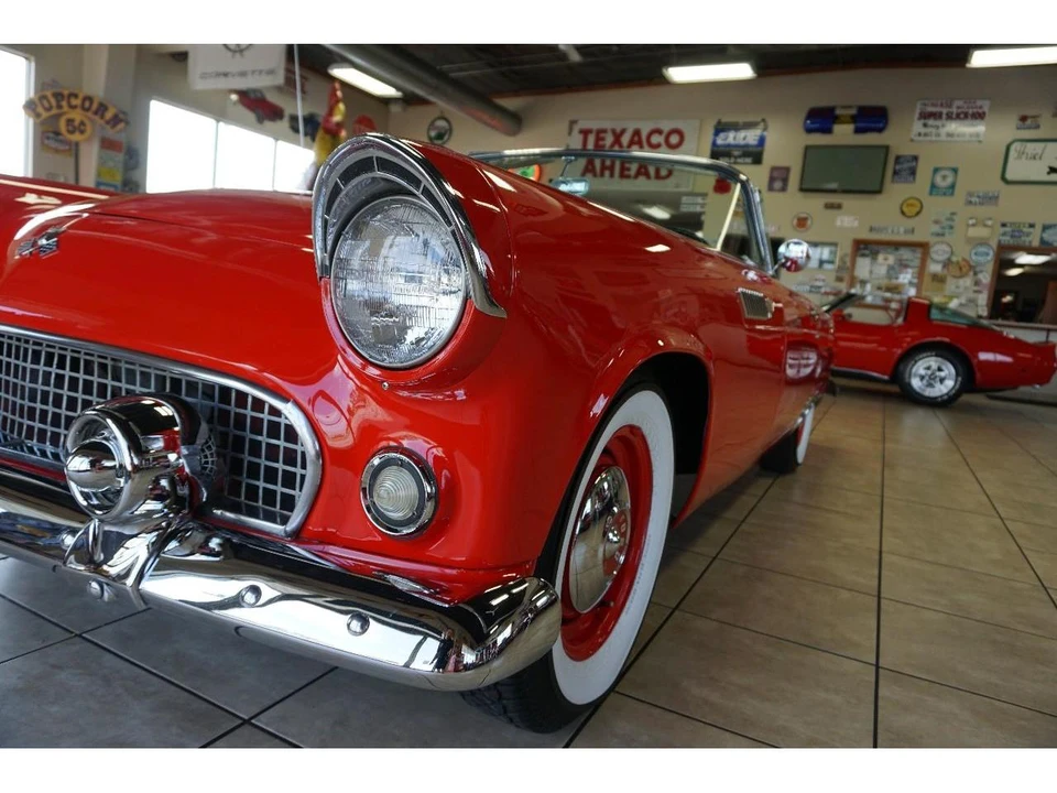 1955 Ford Thunderbird 1st Gen - Image 26 of 31