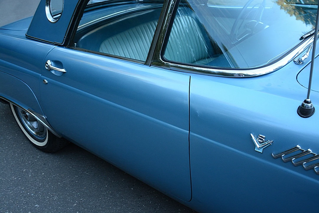 1955 Ford Thunderbird 1st Gen - Image 22 of 31