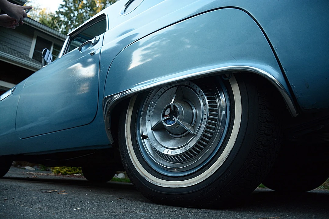 1955 Ford Thunderbird 1st Gen - Image 18 of 31