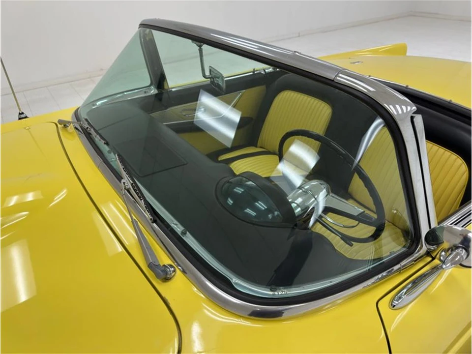 1955 Ford Thunderbird 1st Gen - Image 16 of 31