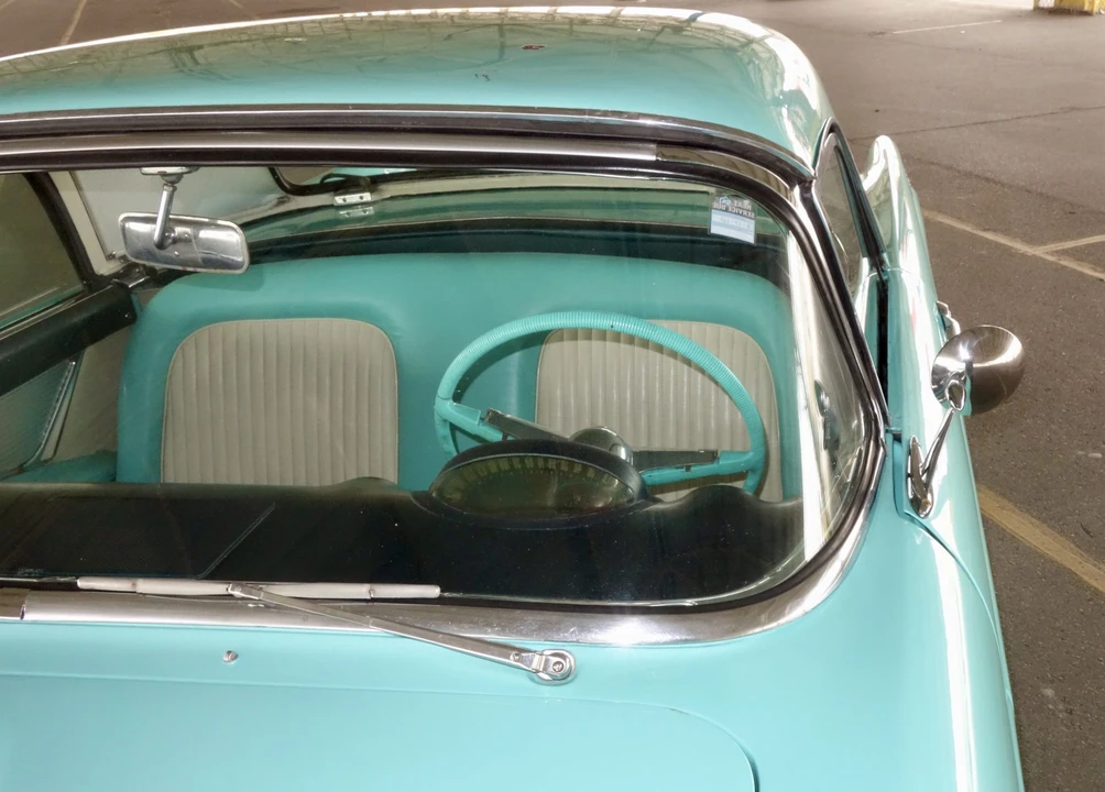 1955 Ford Thunderbird 1st Gen - Image 24 of 31