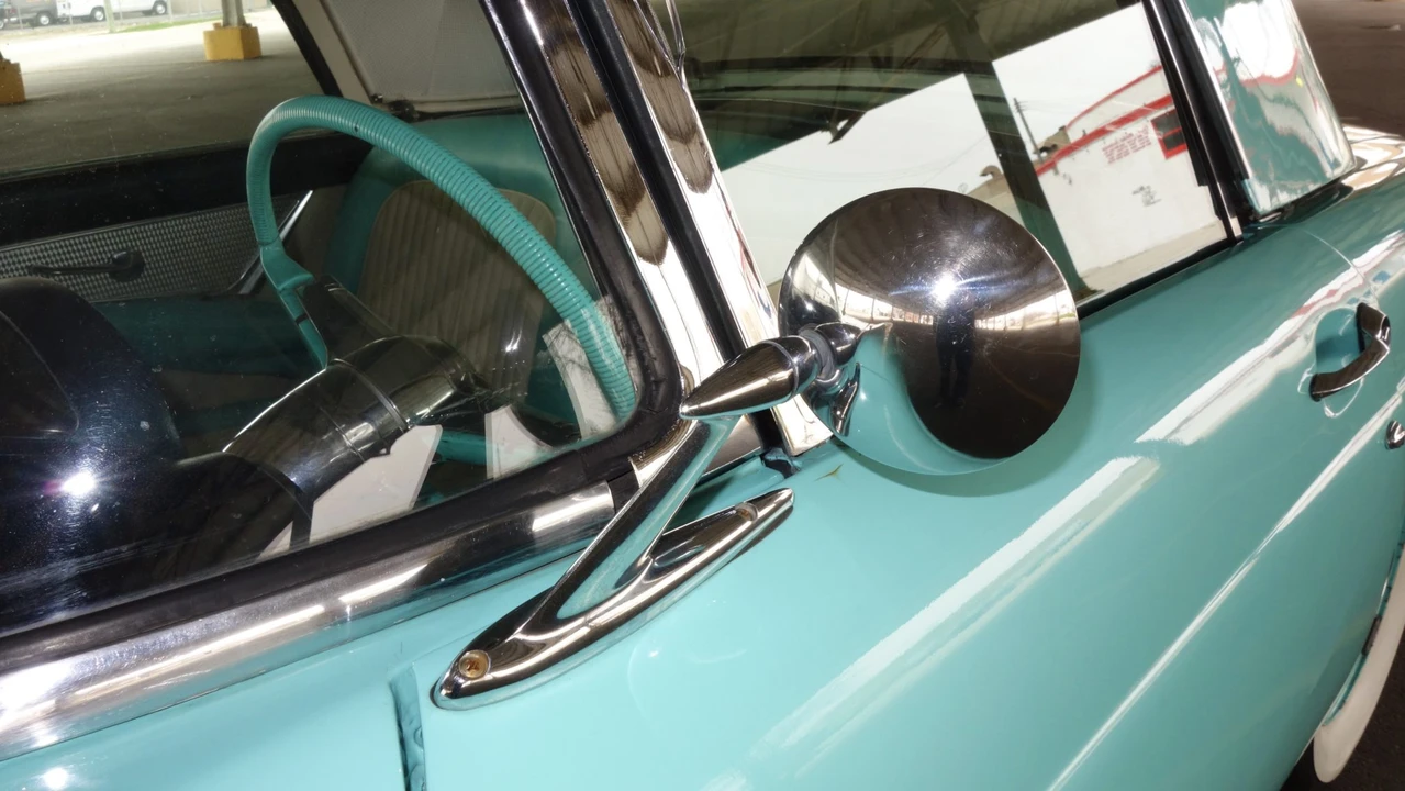 1955 Ford Thunderbird 1st Gen - Image 26 of 31