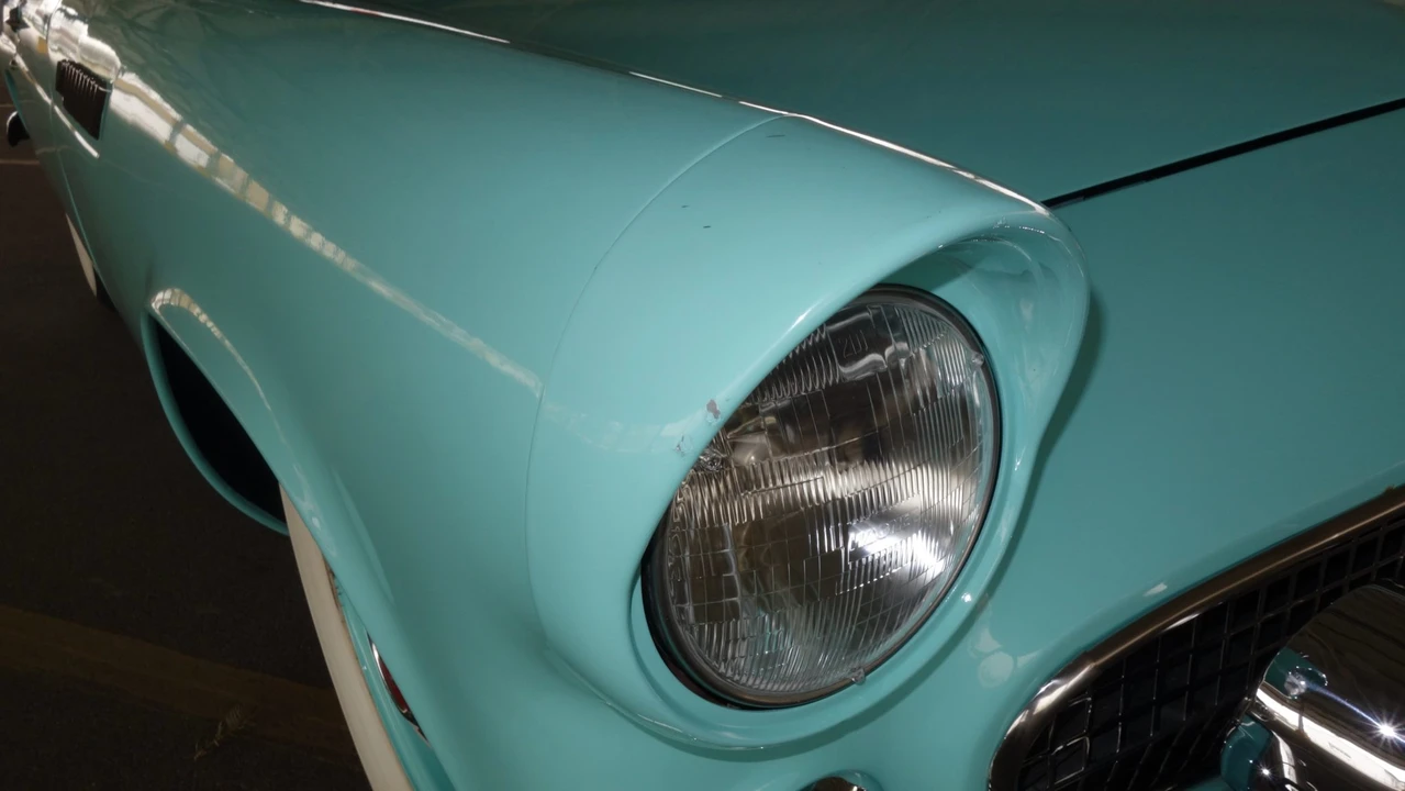 1955 Ford Thunderbird 1st Gen - Image 21 of 31
