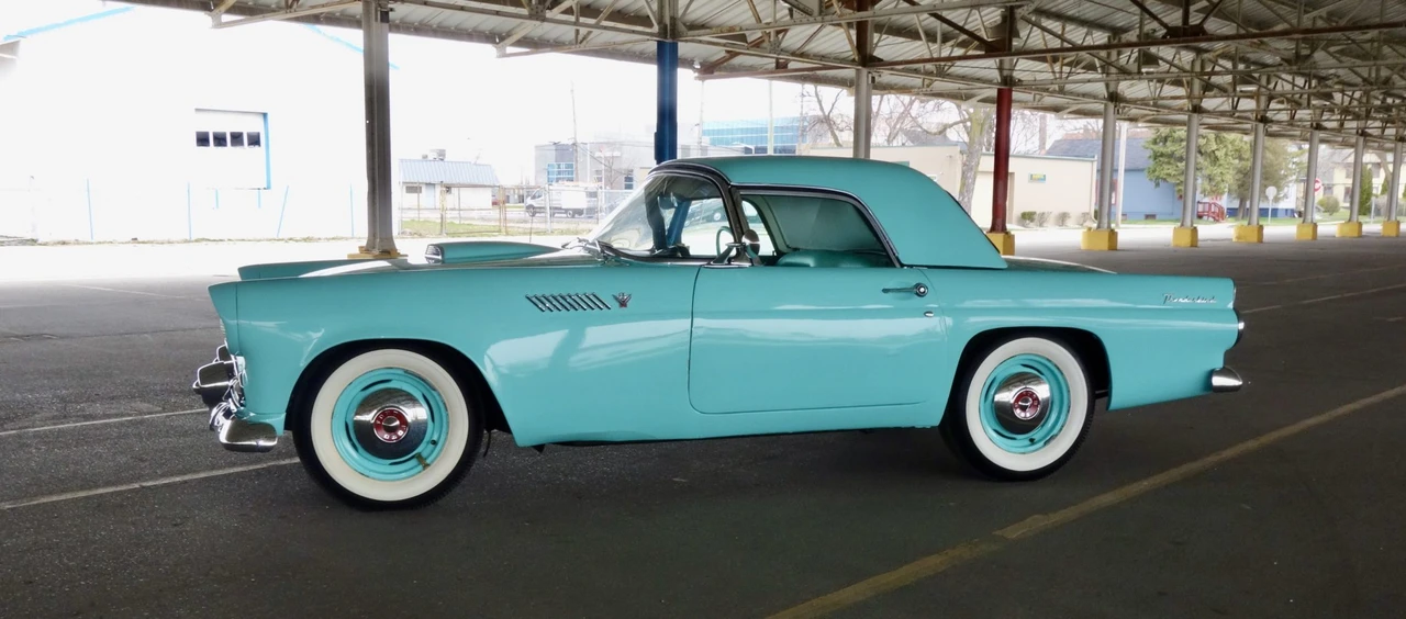 1955 Ford Thunderbird 1st Gen - Image 15 of 31