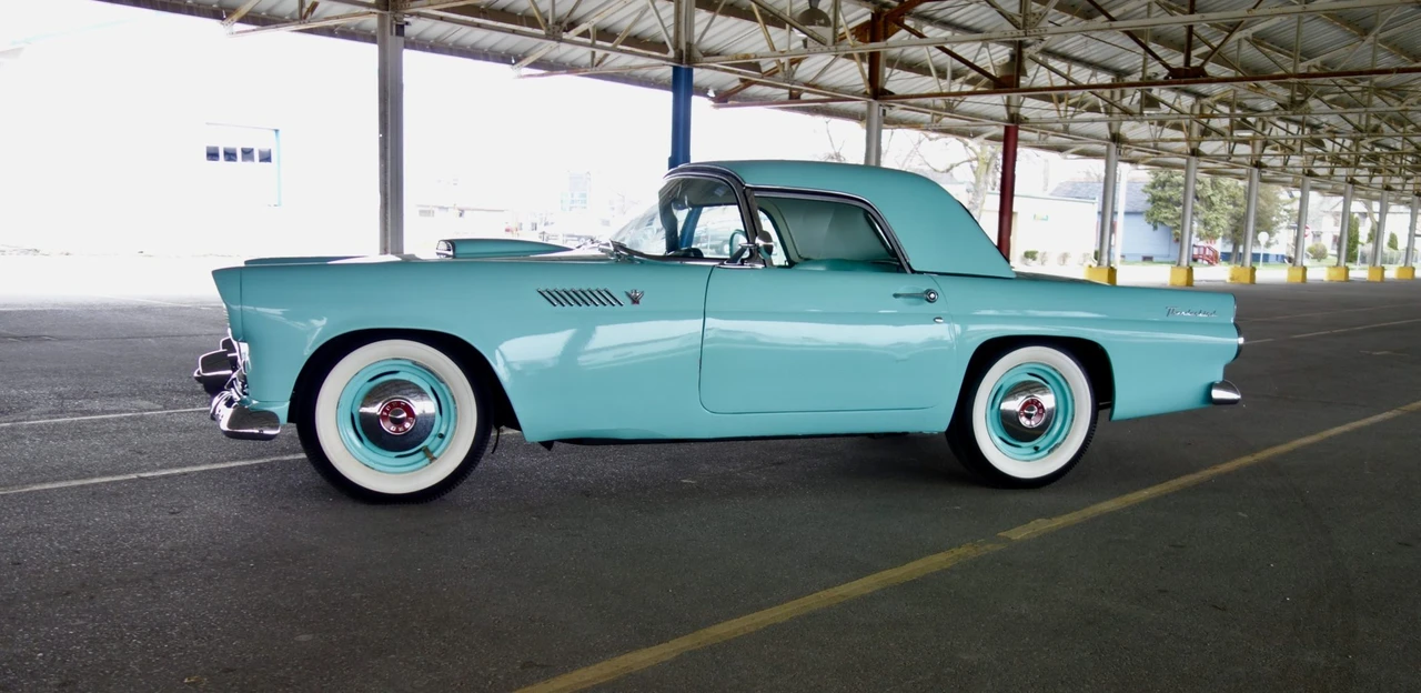 1955 Ford Thunderbird 1st Gen - Image 16 of 31