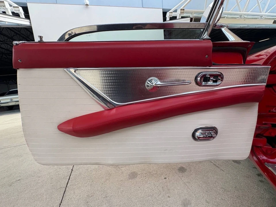 1955 Ford Thunderbird 1st Gen - Image 27 of 31
