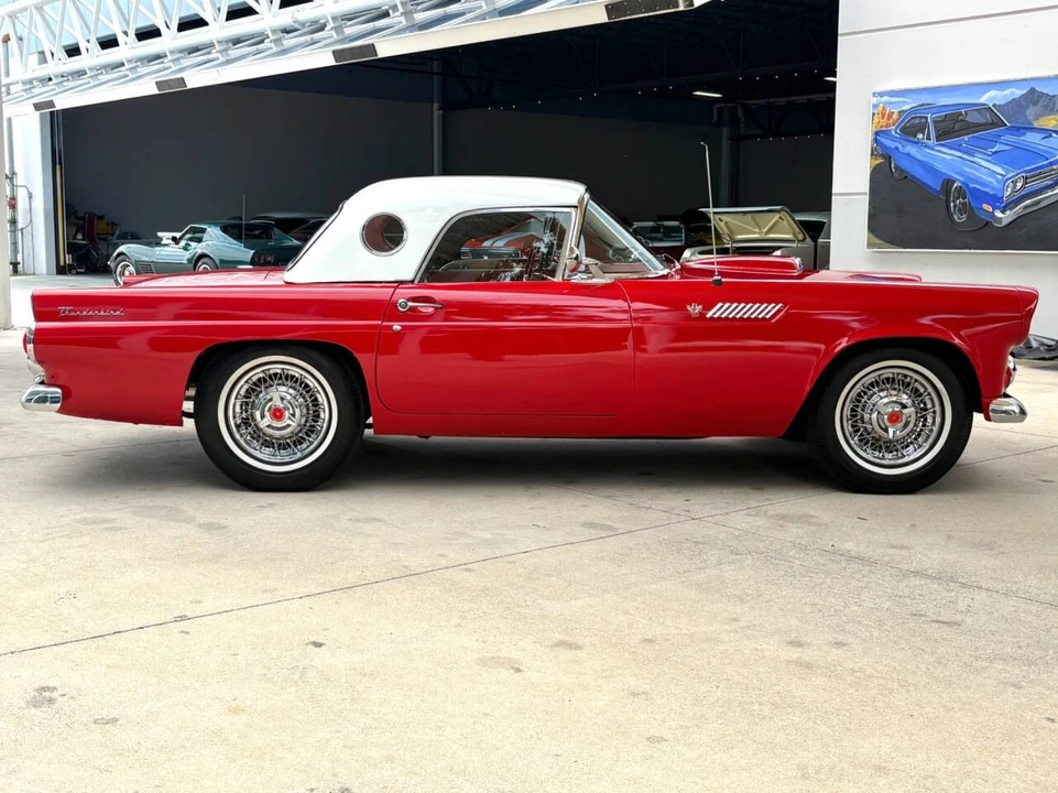 1955 Ford Thunderbird 1st Gen - Image 21 of 31