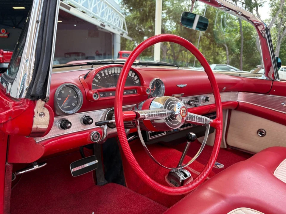 1955 Ford Thunderbird 1st Gen - Image 28 of 31