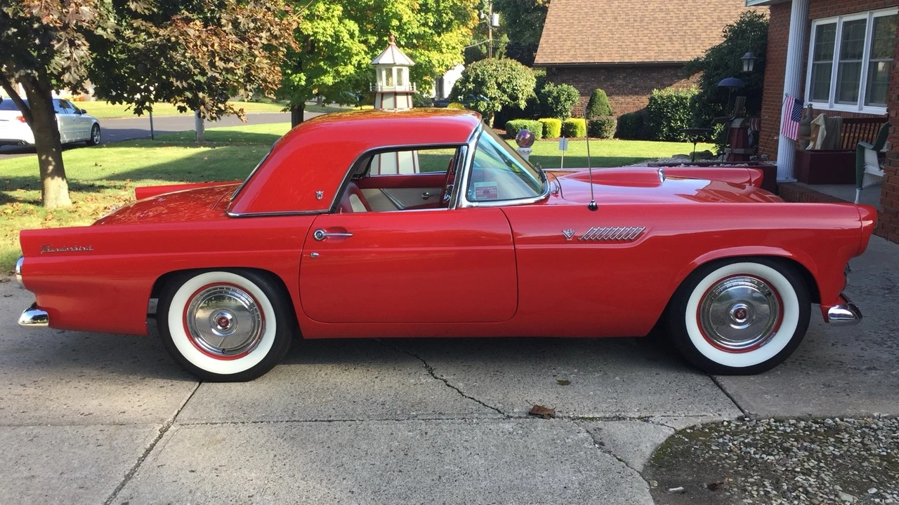 1955 Ford Thunderbird 1st Gen - Image 16 of 29