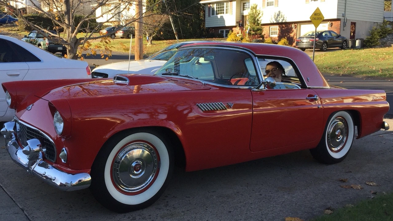 1955 Ford Thunderbird 1st Gen - Image 12 of 29