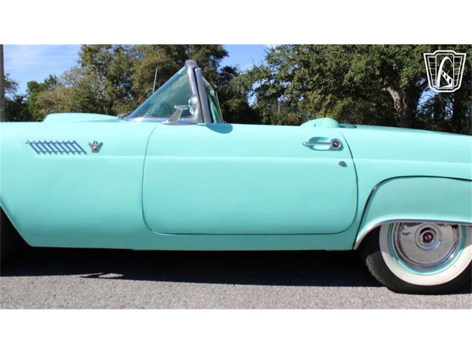 1955 Ford Thunderbird 1st Gen - Image 29 of 31