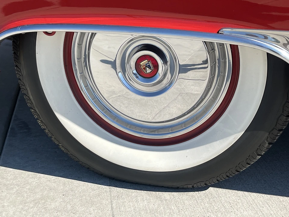 1955 Ford Thunderbird 1st Gen - Image 25 of 31