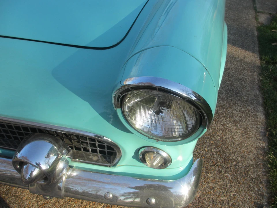 1955 Ford Thunderbird 1st Gen - Image 16 of 31