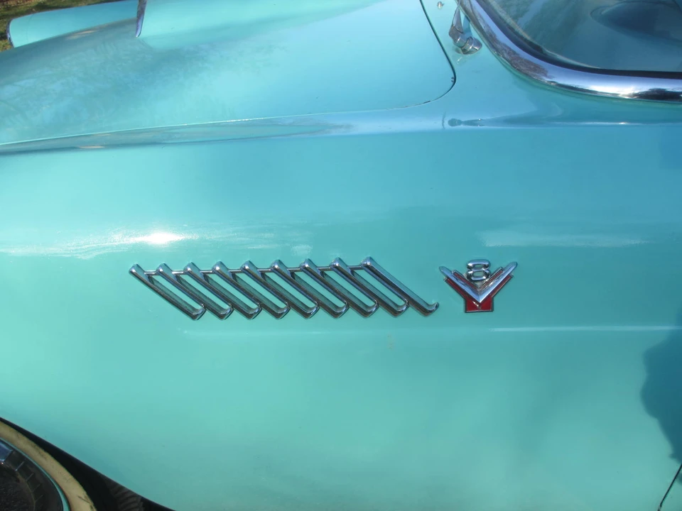 1955 Ford Thunderbird 1st Gen - Image 23 of 31