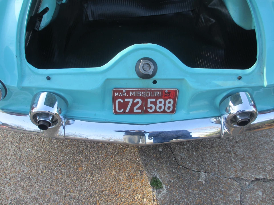 1955 Ford Thunderbird 1st Gen - Image 24 of 31