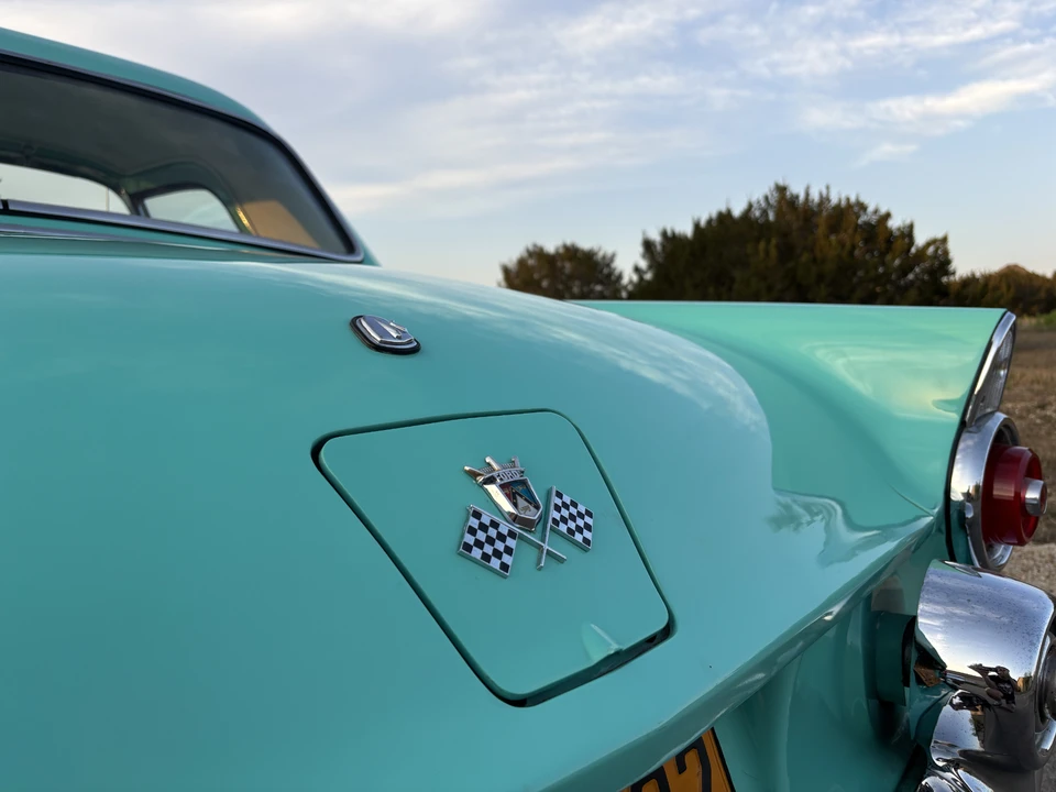 1955 Ford Thunderbird 1st Gen - Image 23 of 31
