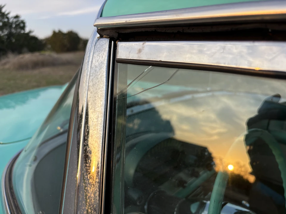 1955 Ford Thunderbird 1st Gen - Image 30 of 31