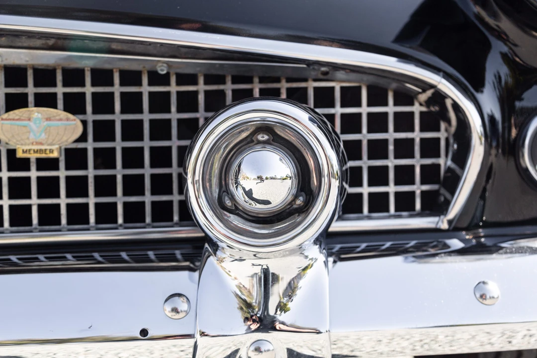 1955 Ford Thunderbird 1st Gen - Image 25 of 31