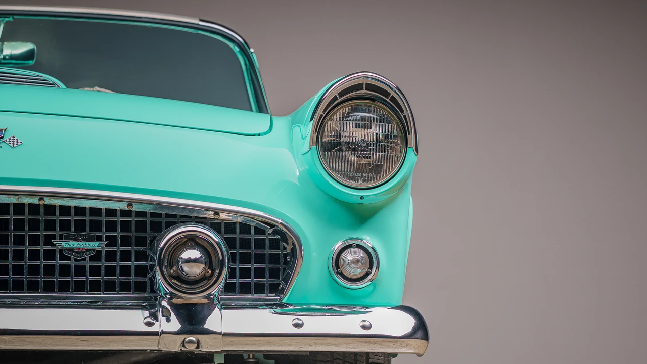 1955 Ford Thunderbird 1st Gen - Image 16 of 31