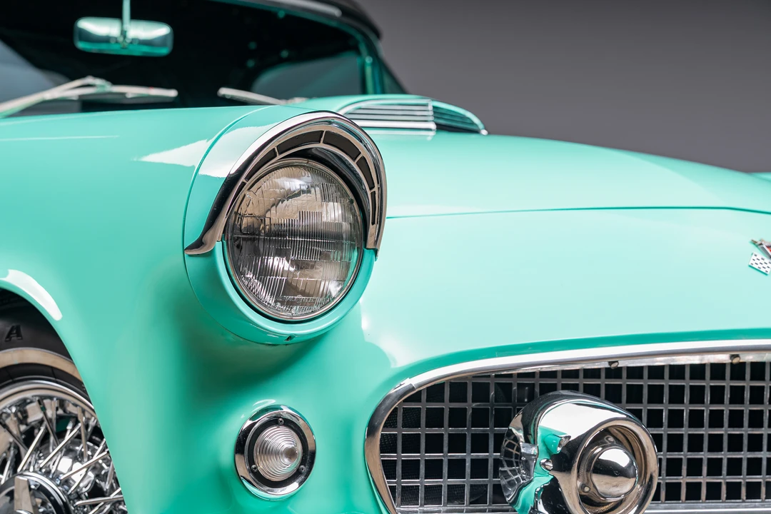 1955 Ford Thunderbird 1st Gen - Image 21 of 31