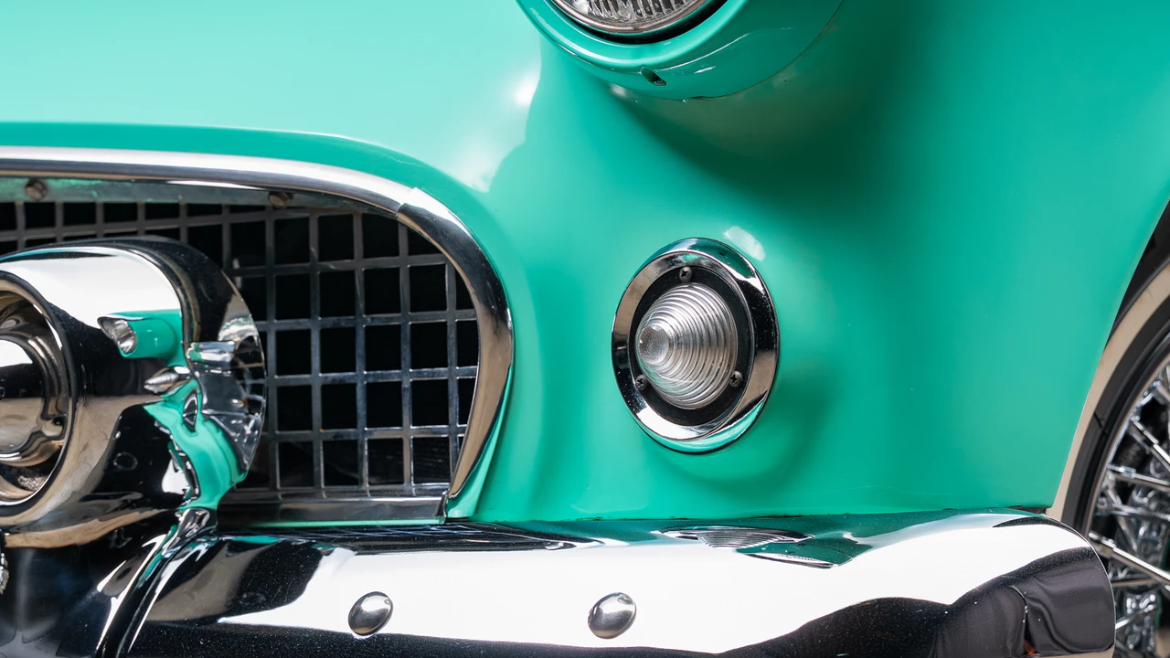 1955 Ford Thunderbird 1st Gen - Image 23 of 31